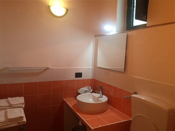 Bathroom 3, Agriturismo Monte Alto, Messina