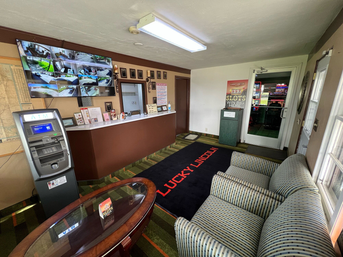 Others 5, Budget Host Inn, Iroquois
