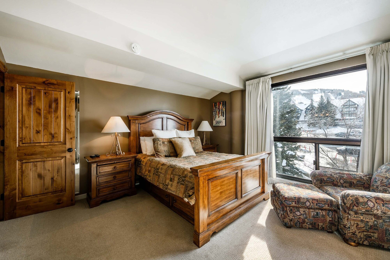 Bedroom 3, Silver King by All Seasons Resort Lodging, Summit