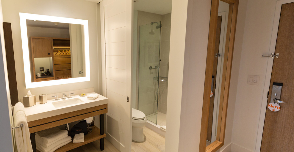 Bathroom 5, Canopy by Hilton Dallas Uptown, Dallas