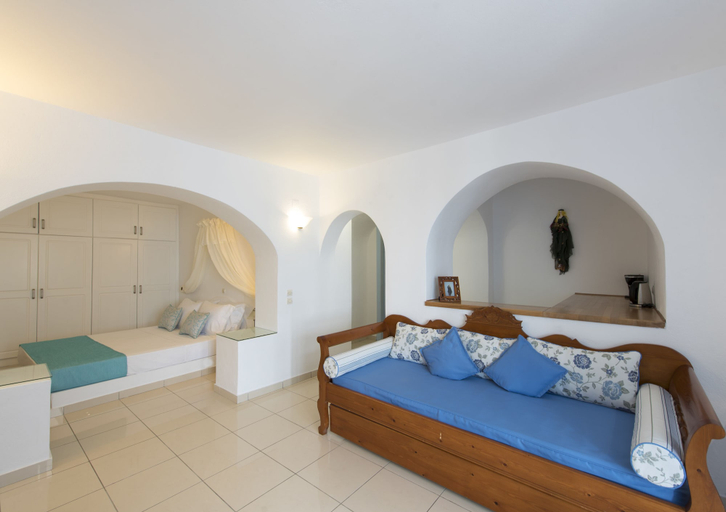 Bedroom 3, Kastro Suites, South Aegean