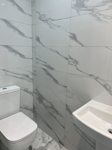 Bathroom 3, The Grand Bleu - Next to Tube station, London