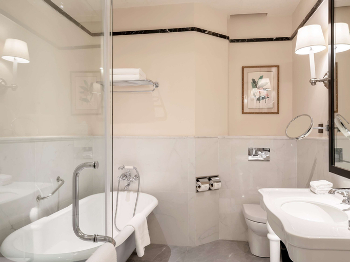 Bathroom 3