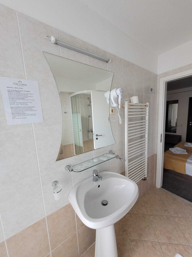 Bathroom 4, City Center Hotel Brasov, Brasov