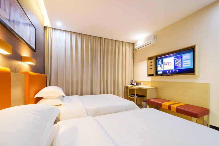 Bedroom 2, 7Days Premium Hangzhou West Lake Duanqiao Zheda, Hangzhou