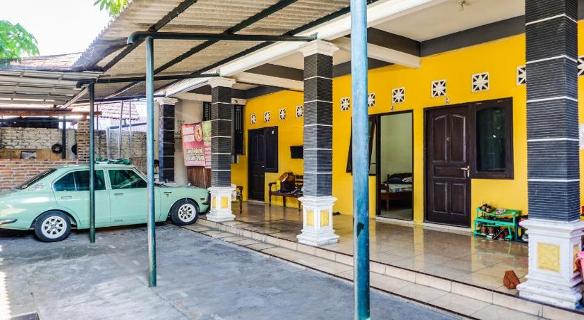 SPOT ON 91735 Griya Cendekia Syariah, Madiun