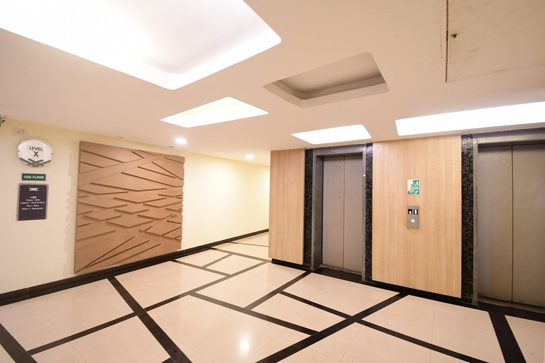 Public Area, The Xen Suites Kolkata Airport, North 24 Parganas