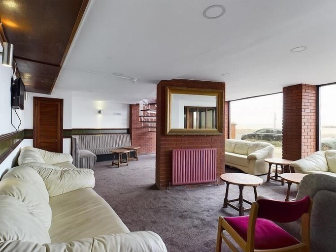 Bedroom 2, Jini Hotel, Blackpool