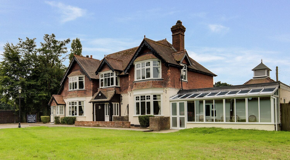 Exterior & Views 2, Maple Manor Hotel, West Sussex