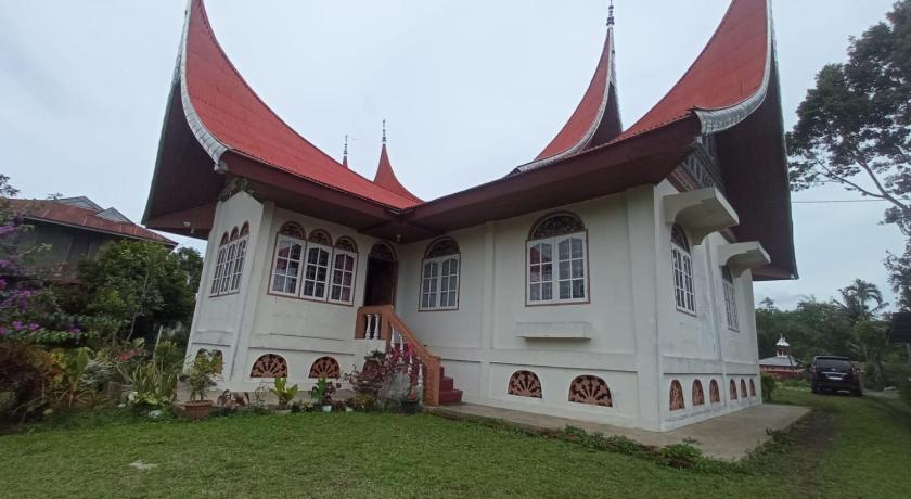 PUTI BUNGSU HOMESTAY SYARIAH, Agam