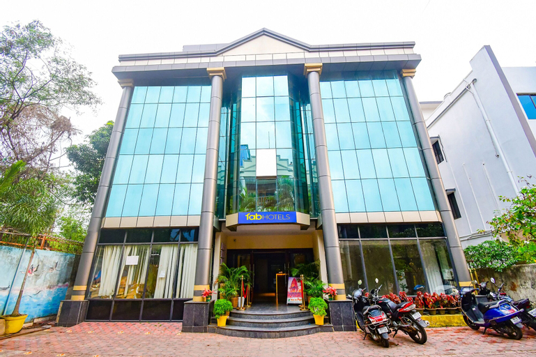 Fabhotel Greenland Grand, Khordha