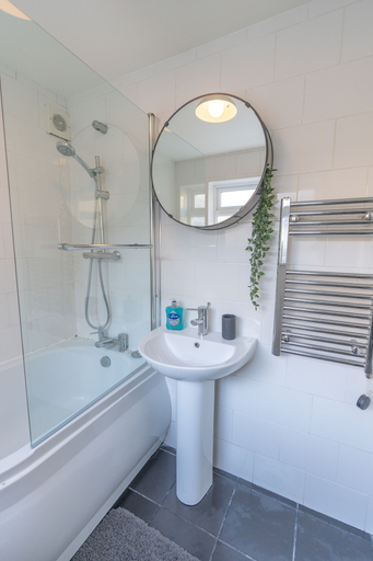 Bathroom 2, Afton, Lancashire