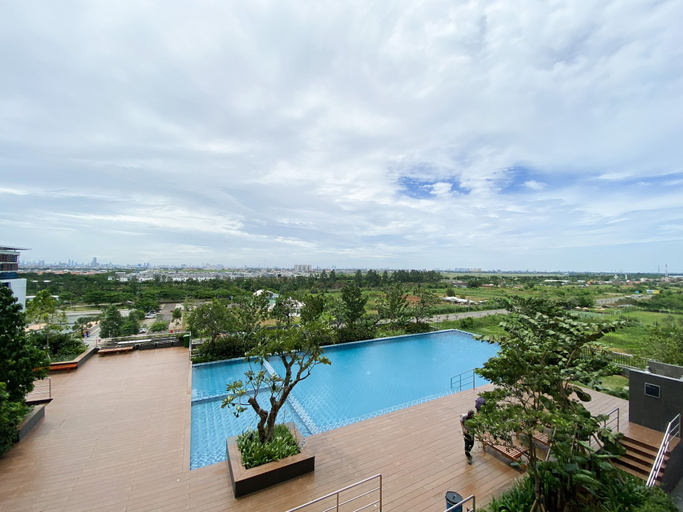 Pool 5, Cozy Stay Studio At Sayana Bekasi Apartment, Bekasi