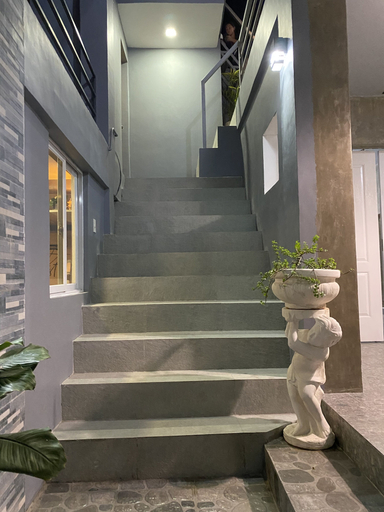 Others 5, Hai Inn, Sibulan
