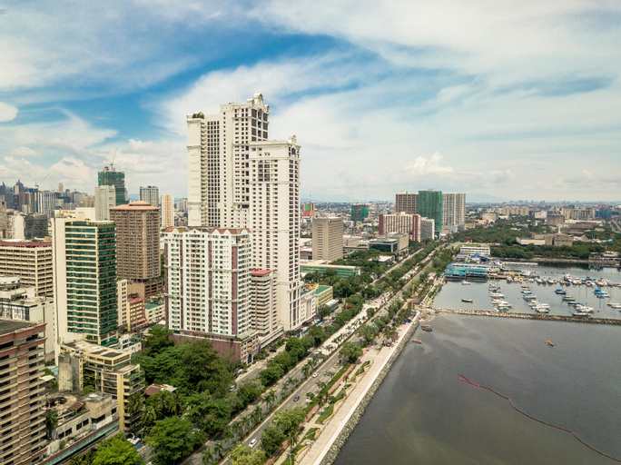 Cloudbeds staycation 150 Newport, Pasay City