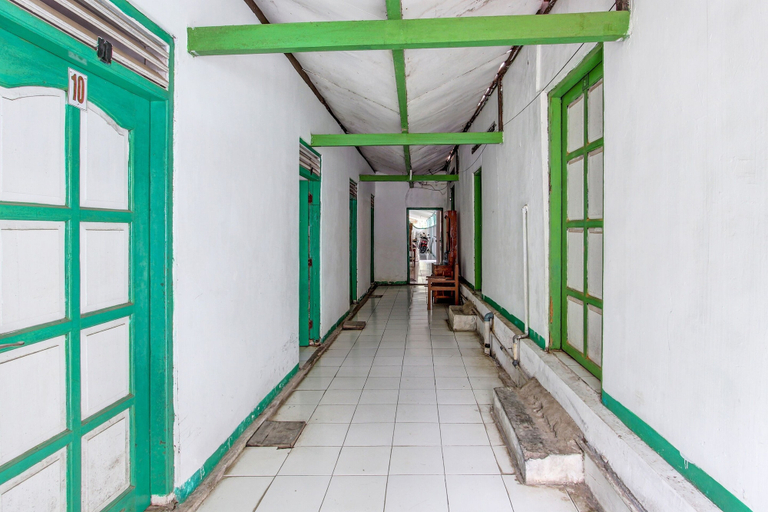 Public Area 5, OYO 92333 Bayanan Indah Guest House, Sragen