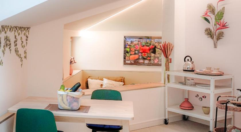 Bedroom 2, Stella House B&B + Free park, Milano