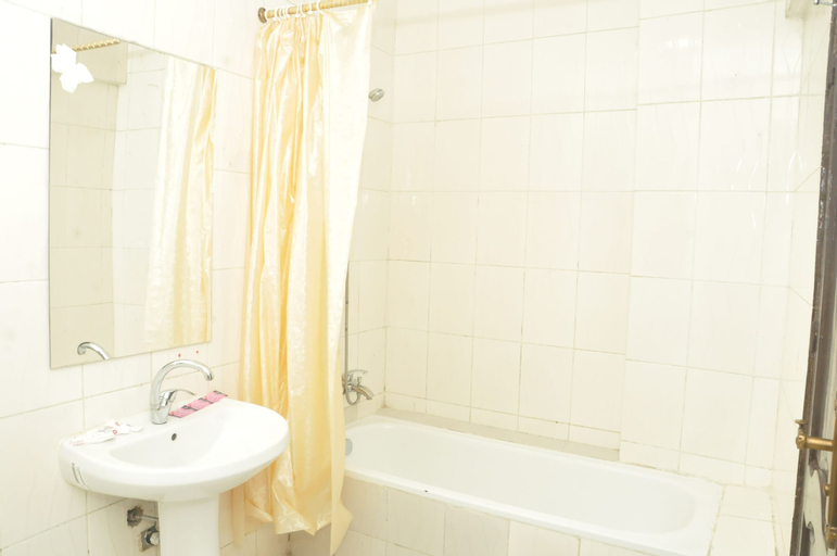 Bathroom 3