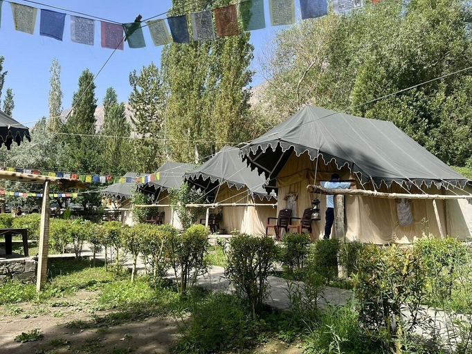 Exterior & Views 2, Tongspon Camp, Leh