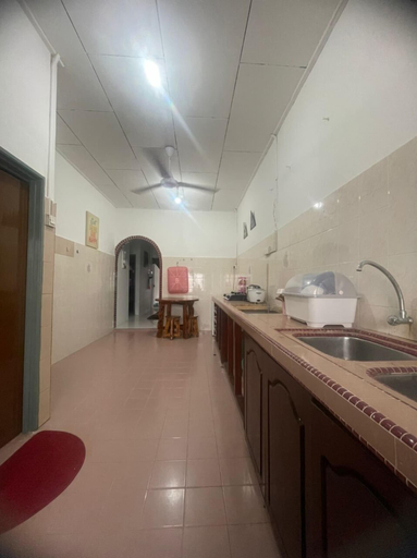 Others, HUDA HOMESTAY BANDAR TANAH MERAH, Tanah Merah