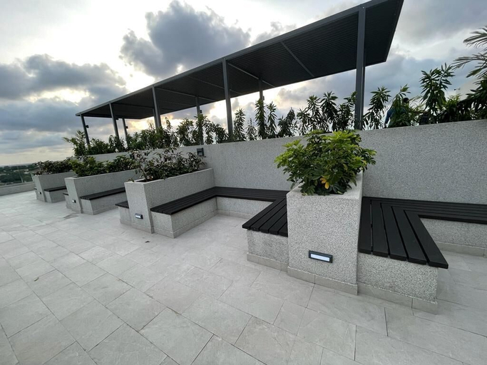 Others 4, The Lennox Apartments-Airport, Accra