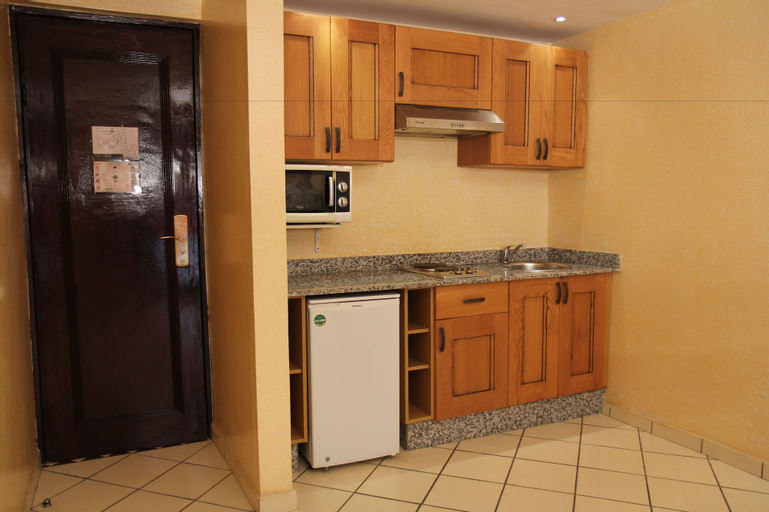 Dining Room 4