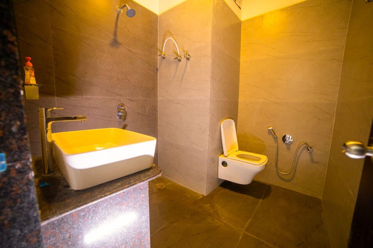 Bathroom 3, Hotel KV Pride, Buldana