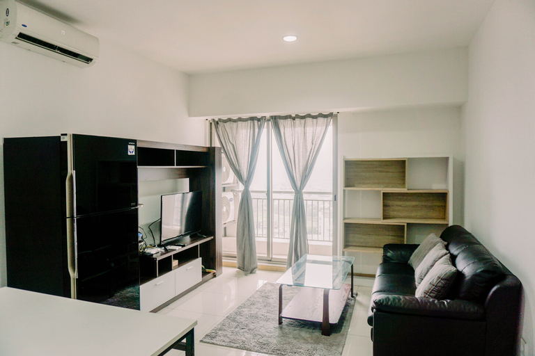 Comfort and Modern Look 2BR Apartment M-Town Signature By Travelio, Tangerang