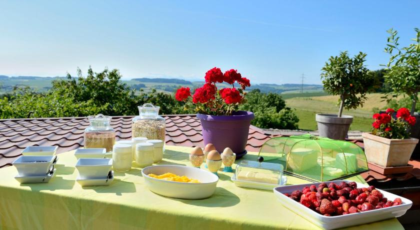 Others 4, Cabane dans les arbres / Swin-golf de Cremin, Broye-Vully