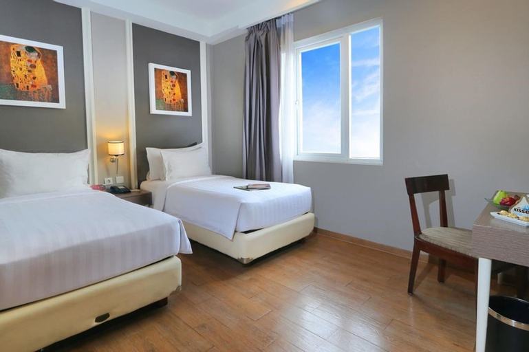 Bedroom 13