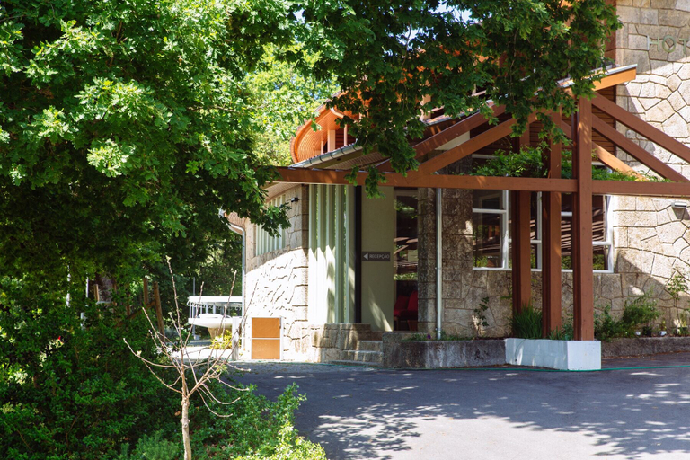 Exterior & Views 2, Hotel Rural Misarela, Montalegre