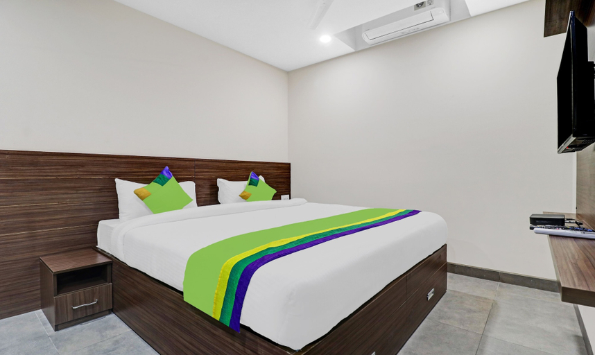 Bedroom 1, Treebo Purple Orchid Boutique, Bangalore