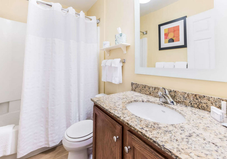 Bathroom 4, Birch Hill Suites Extended Stay - Blue Ash, Hamilton