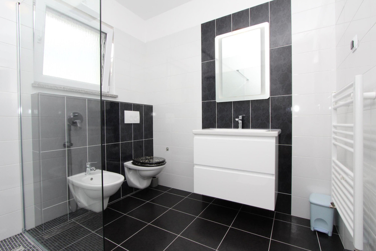 Bathroom 3, Apartment Karlo 2, Rovinj
