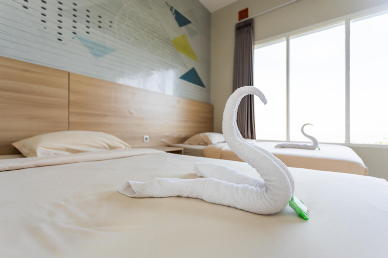 Bedroom 13