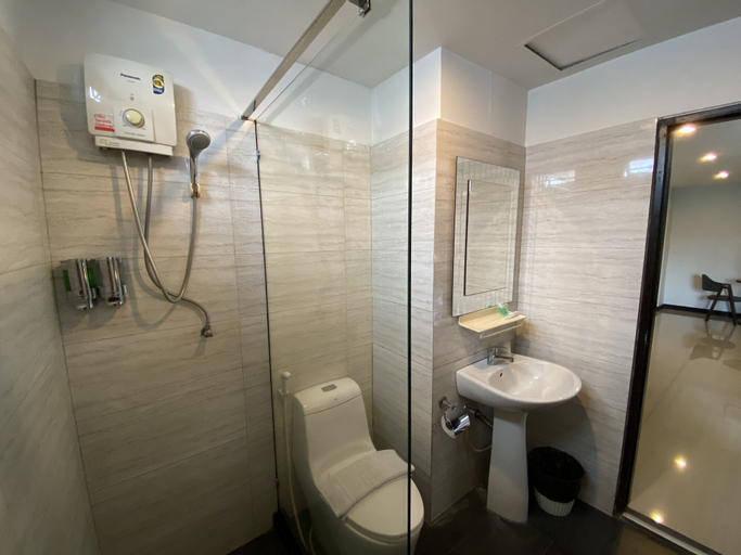 Bathroom 1