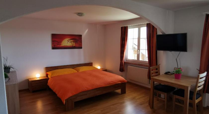 Bedroom 3, Jurastei 16, Wangen