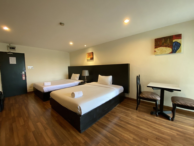 Bedroom 5