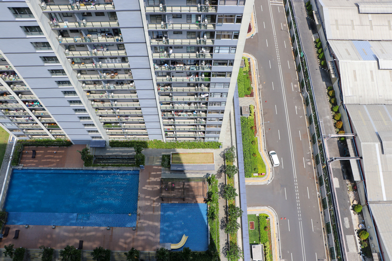 Exterior & Views 2, Cozy Stay Studio at 27th Floor Daan Mogot City Apartment By Travelio, West Jakarta