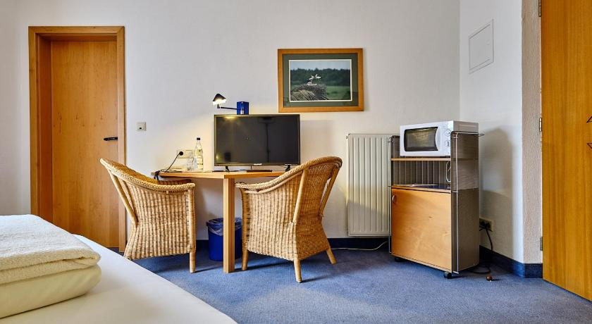 Bedroom 2, Apartment Landhotel Zum Storchennest, Kaiserslautern