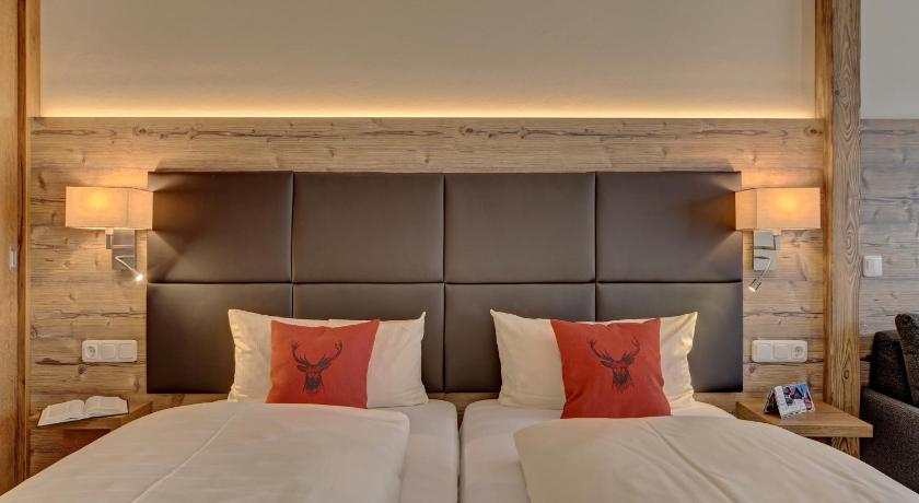 Bedroom 2, Hotel-Restaurant Fruchtl, Cham