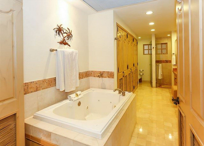 Bathroom 4, Upgraded Villa La Estancia W/view, La Paz