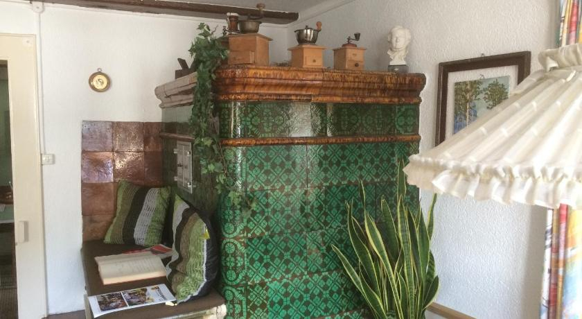Bedroom 2, Pension Chesselberg, Sissach