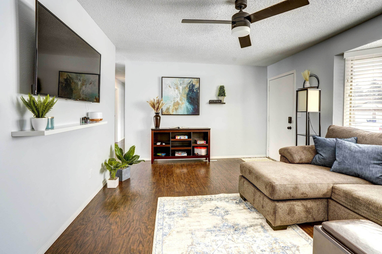 Others 1, Cozy Sioux Falls Home - 7 Mi to Downtown!, Minnehaha