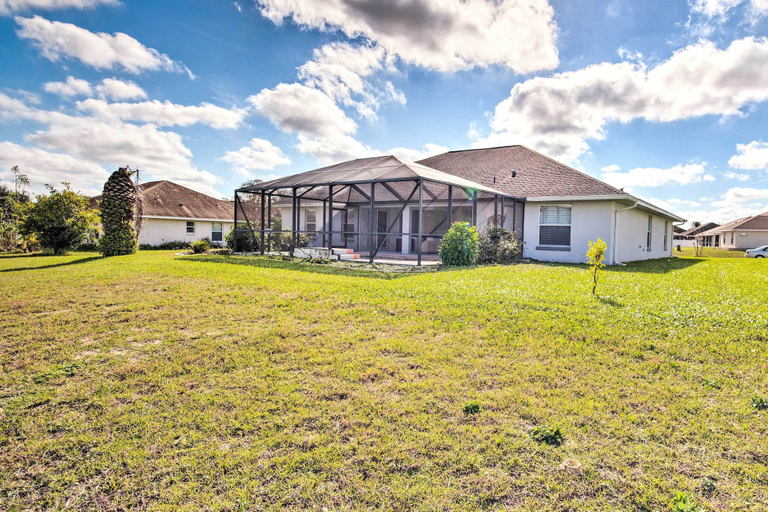 Exterior & Views 2, Spacious Ocala Home w/ Lanai & Private Pool!, Marion