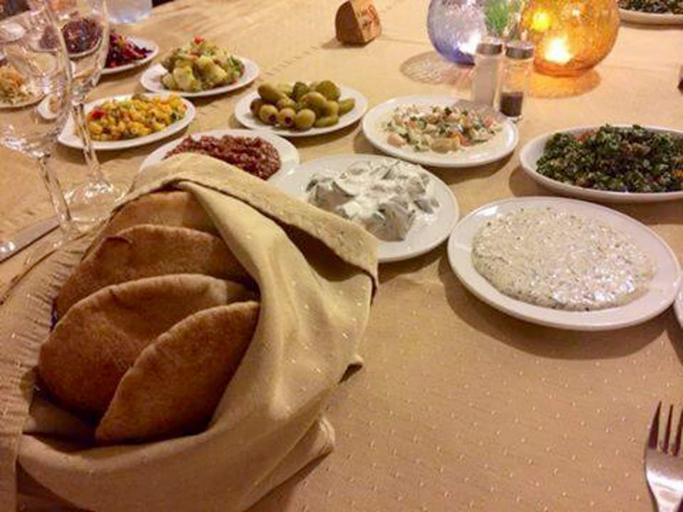 Food & Drinks 5, Abrahams Herberge, Bethlehem