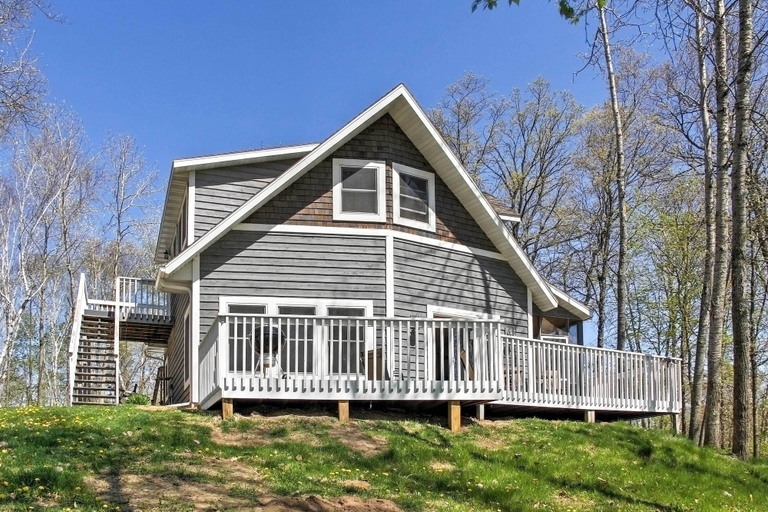 Exterior & Views 1, Spacious Pine Lake Home: Deck, Fire Pit + 3 Acres!, Crow Wing