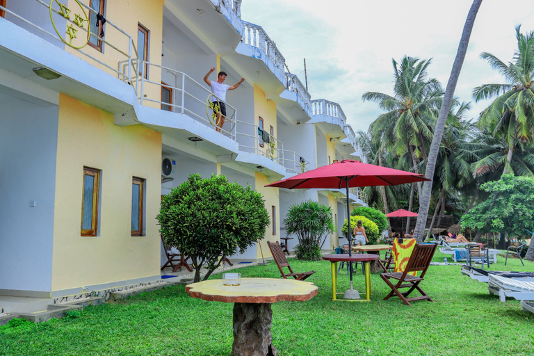 Exterior & Views, New Tristar Beach Hotel, Pothuvil