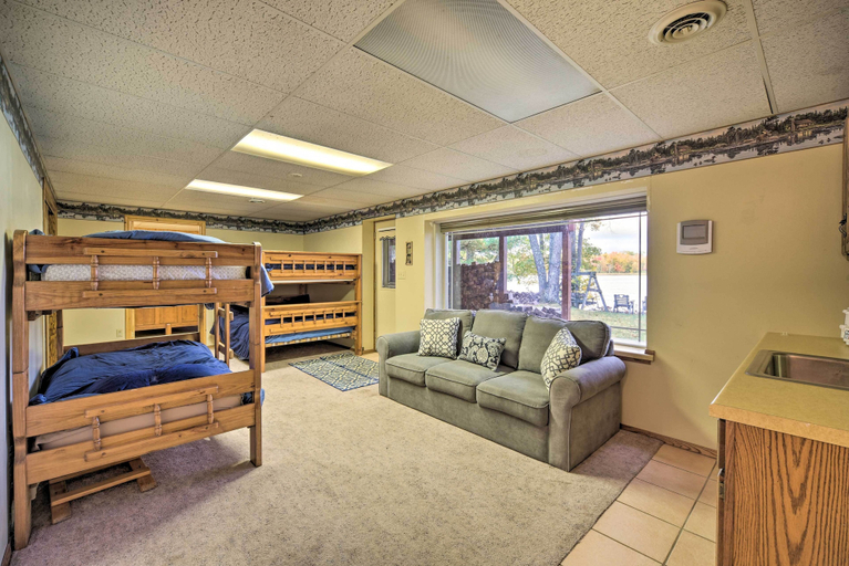 Bedroom 3, Cozy Hayward Cottage w/ Dock & Lakefront View, Sawyer