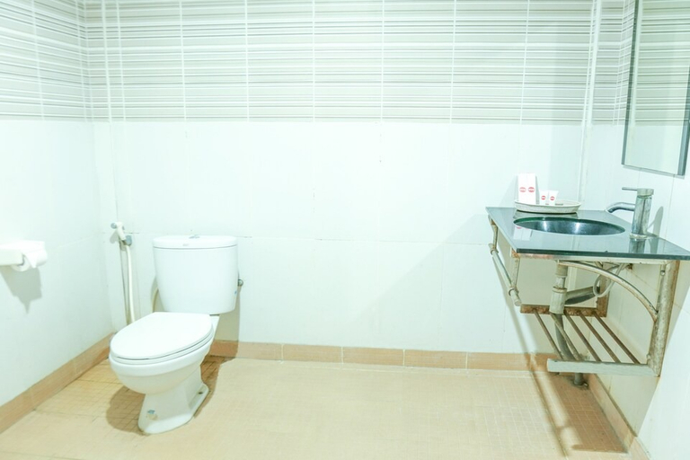 Bathroom, Edotel K-One Mandalika Praya, Lombok